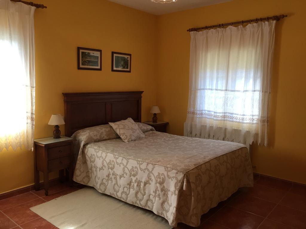 Casa Rural Sierra De Tormantos Guijo de Santa Bárbara Eksteriør billede