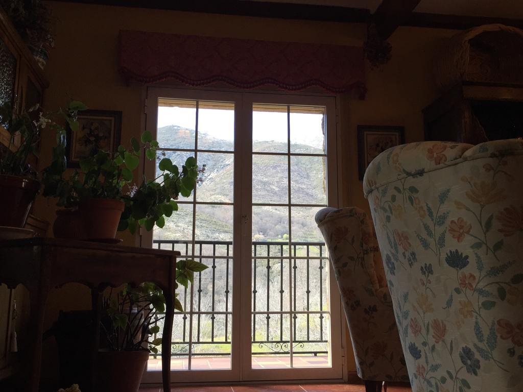 Casa Rural Sierra De Tormantos Guijo de Santa Bárbara Eksteriør billede
